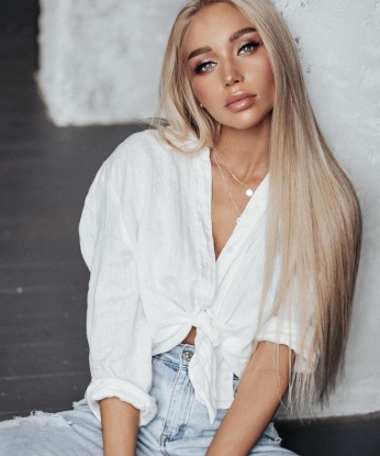 Валентина, 20 лет, 3 размер груди